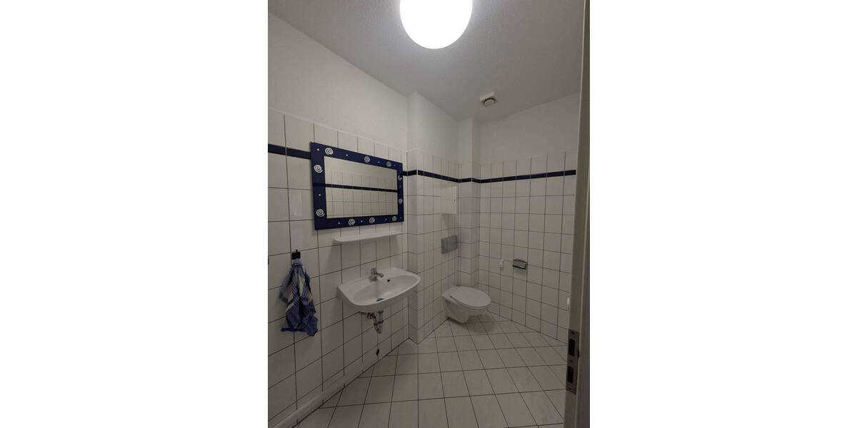 Gewerbeobjekt Gera Innenstadt - 4 Zimmer, 150 m&sup2;, 820&euro; | Angebot:26902495