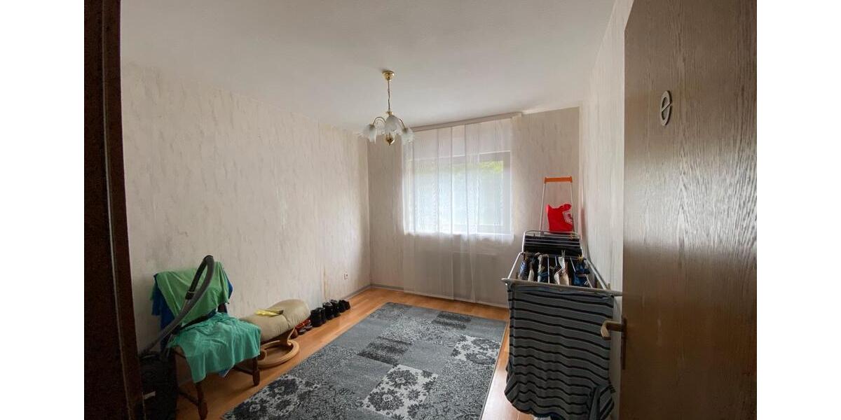 Hochparterre Büdingen - 3 Zimmer, 78 m&sup2;, 200.000&euro; | Angebot:27016006