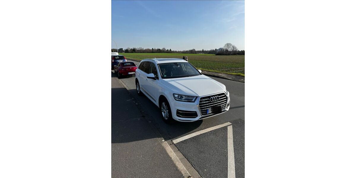 Audi Q7 79.950 km 35.000 &euro; Bonn 53119