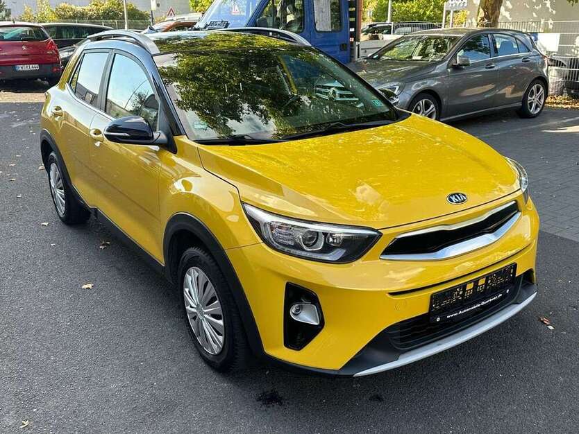 Kia Stonic 54.000 km 12.000 € Wiesbaden-Amöneburg 65203