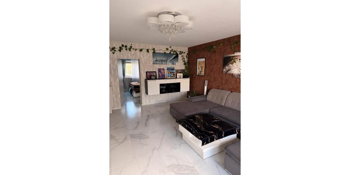 Erdgeschoßwohnung Nidderau - 4 Zimmer, 100 m&sup2;, 1.000&euro; | Angebot:25960508