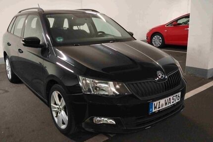 Skoda Fabia 111.000 km 8.000 &euro; Wiesbaden 65191