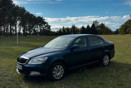 Skoda Octavia 184.000 km 4.900 &euro; Locktow 14806