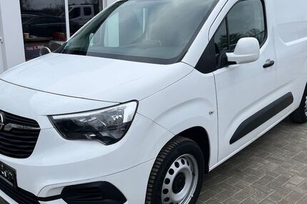 Opel Combo 75.241 km 13.990 € Tessin 18195