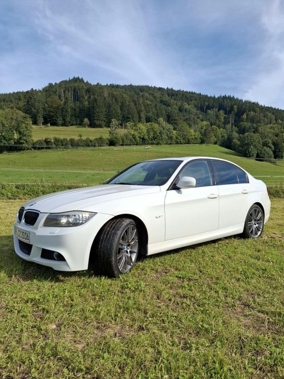BMW 320 210.000 km 10.200 € Buchenbach 79256
