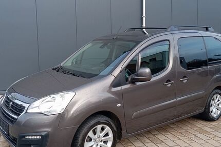 Peugeot Partner 110.691 km 9.900 &euro; Walzbachtal 75045