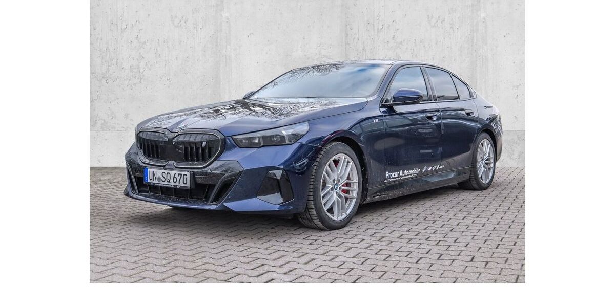 BMW i5 24.450 km 52.940 &euro; Unna 59425