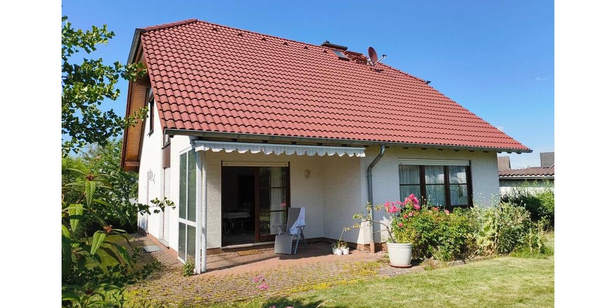Einfamilienhaus Bad Arolsen - 5 Zimmer, 120 m&sup2;, 325.000&euro; | Angebot:27029290