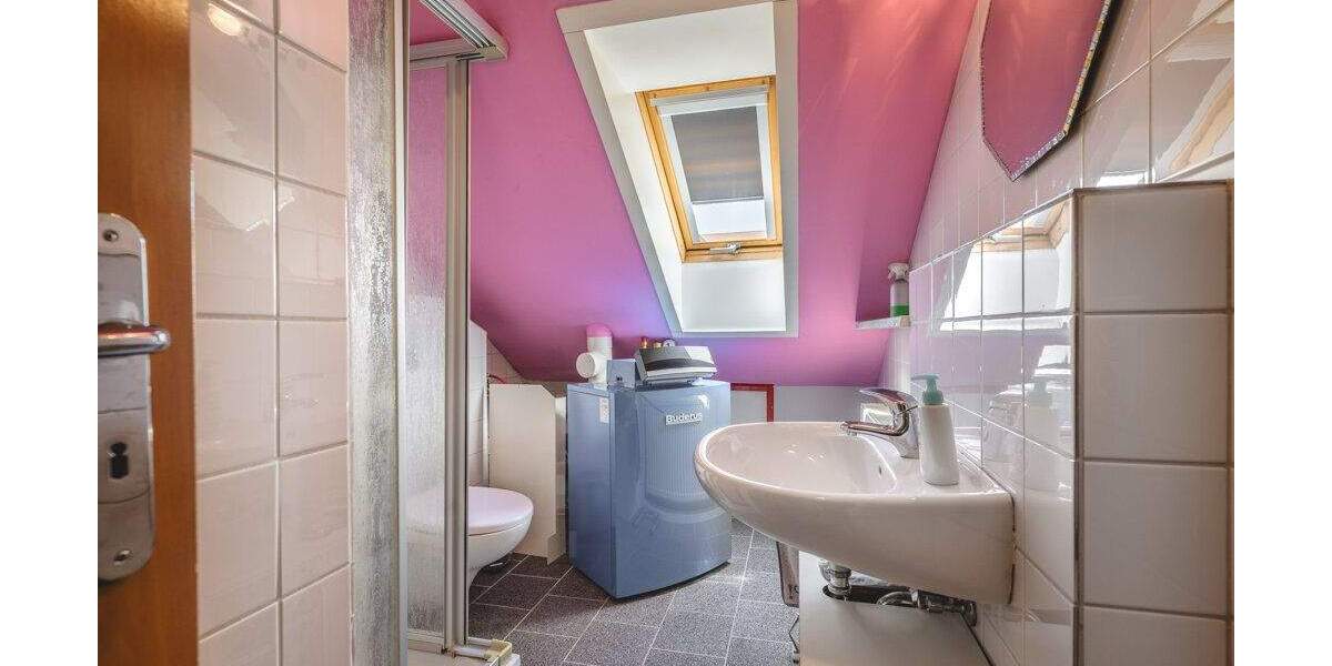 Neuwertiges Einfamilienhaus mit Garage 5 zimmer