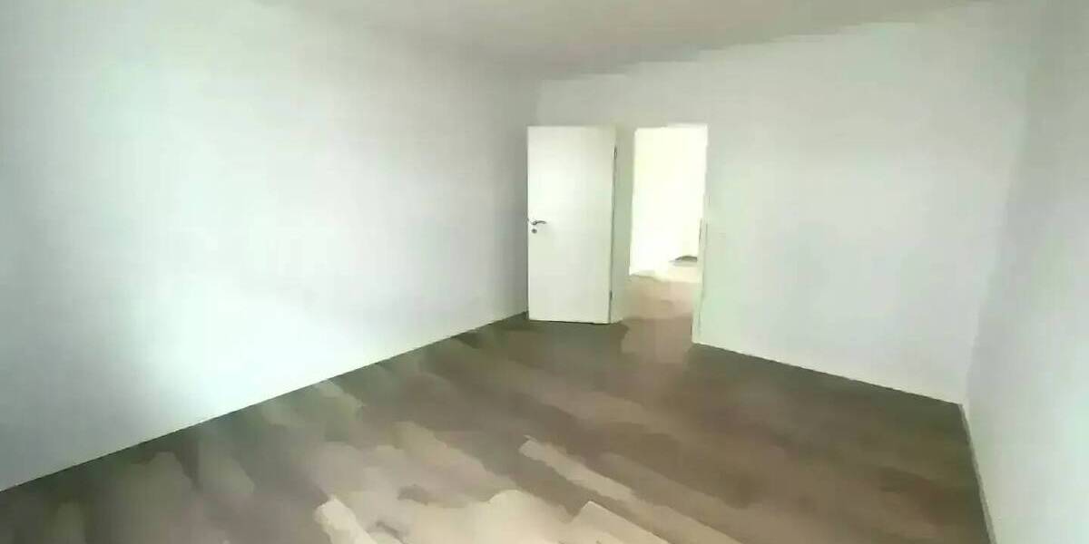 2,5-Zimmer-Wohnung im Erdgeschoss Einbauküche Dusche kein Balkon Kellerraum und Abstellraum Gartenanteil 2 zimmer