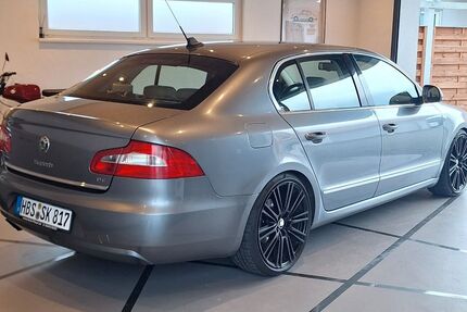 Skoda Superb 125.000 km 8.499 &euro; Halberstadt 38820