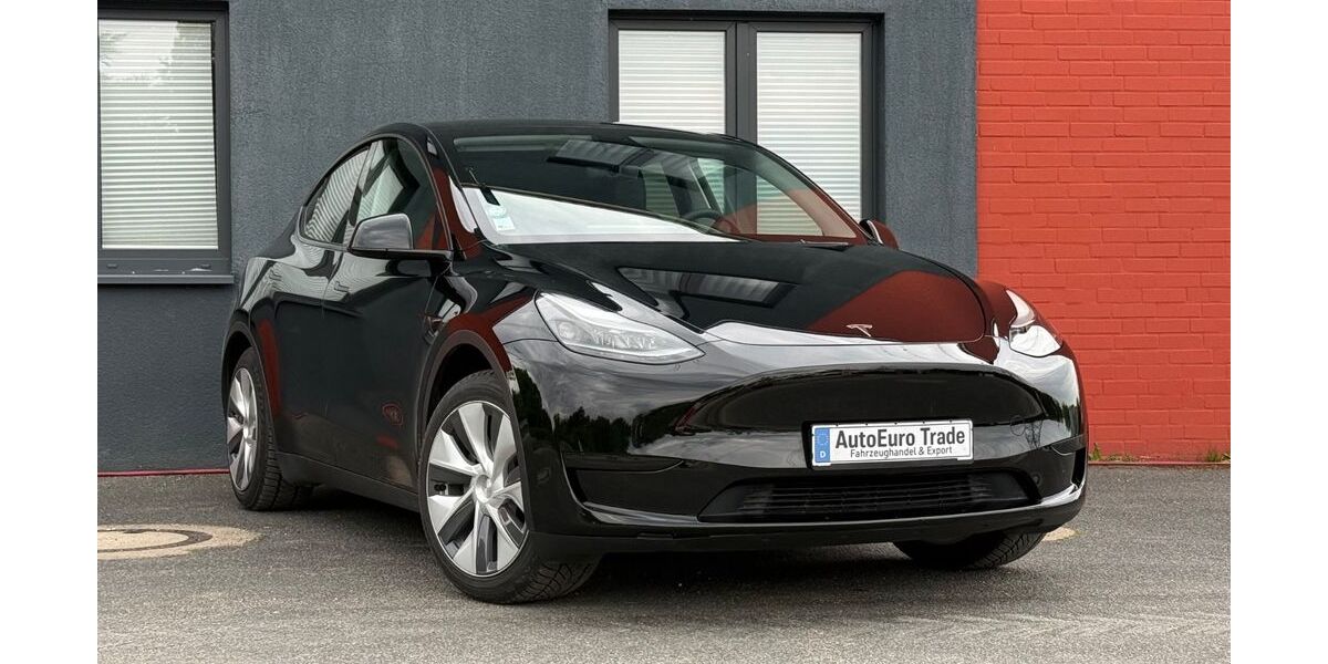 Tesla Model Y 38.453 km 33.500 &euro; Neuss 41472