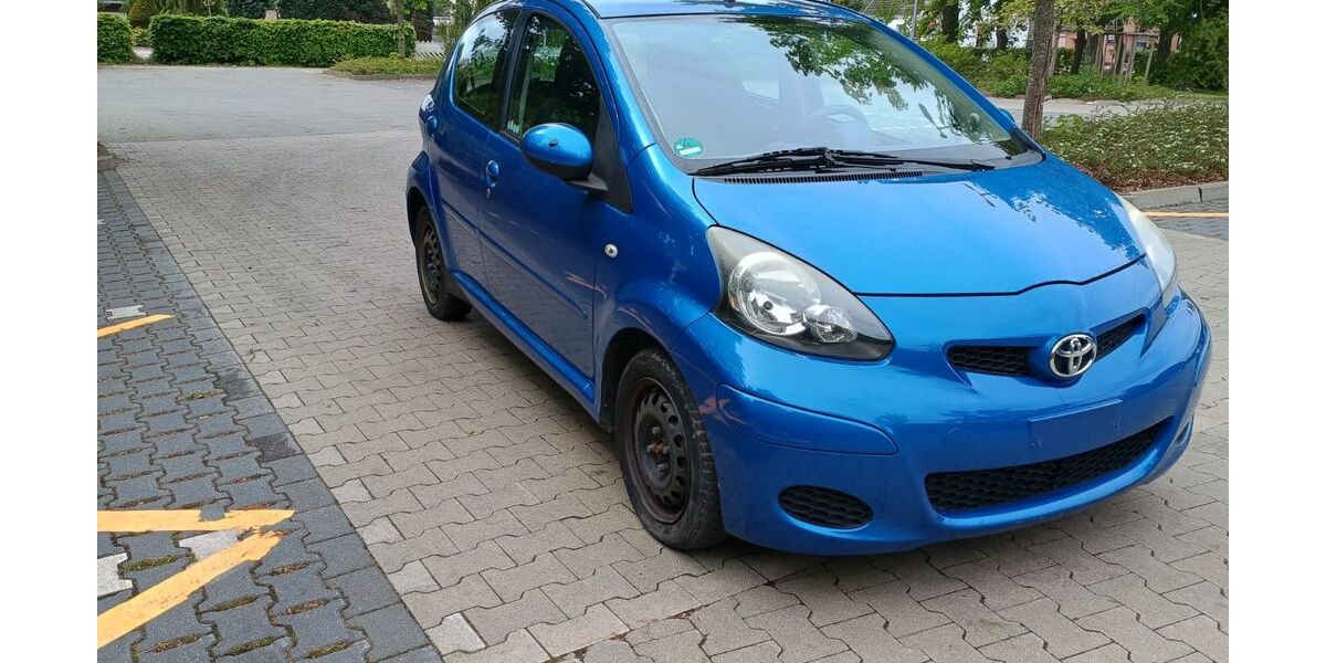 Toyota Aygo (X) 141.000 km 3.600 &euro; Bremen 28259