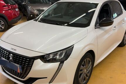 Peugeot 208 20.800 km 15.800 € Ansbach 91522