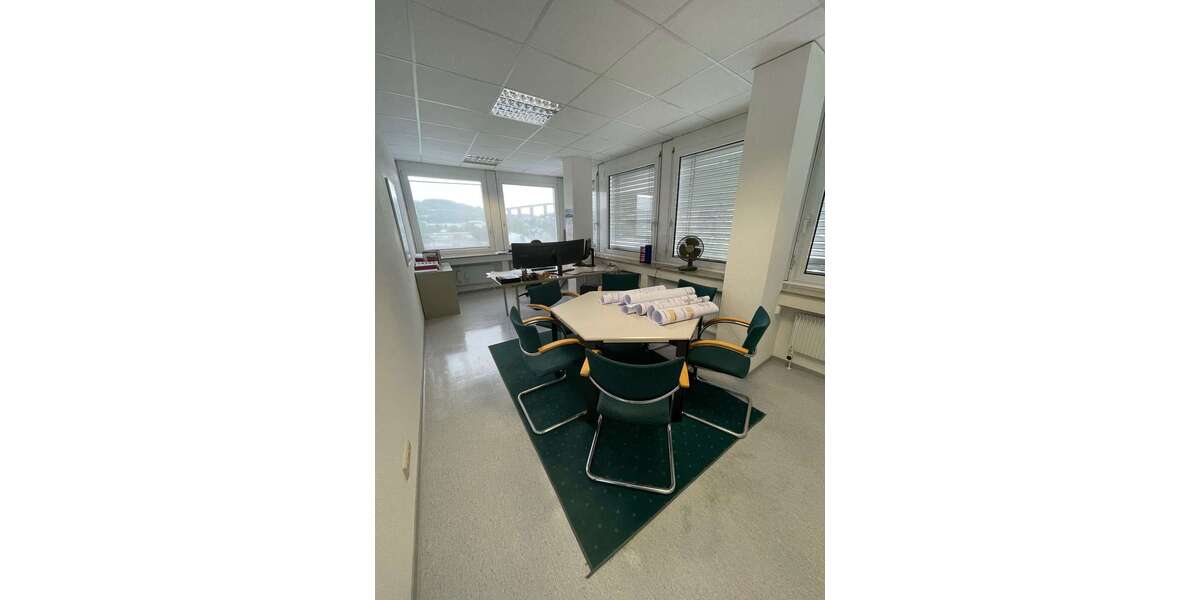 Büro in Siegen 1.100 € 153 m² zimmer