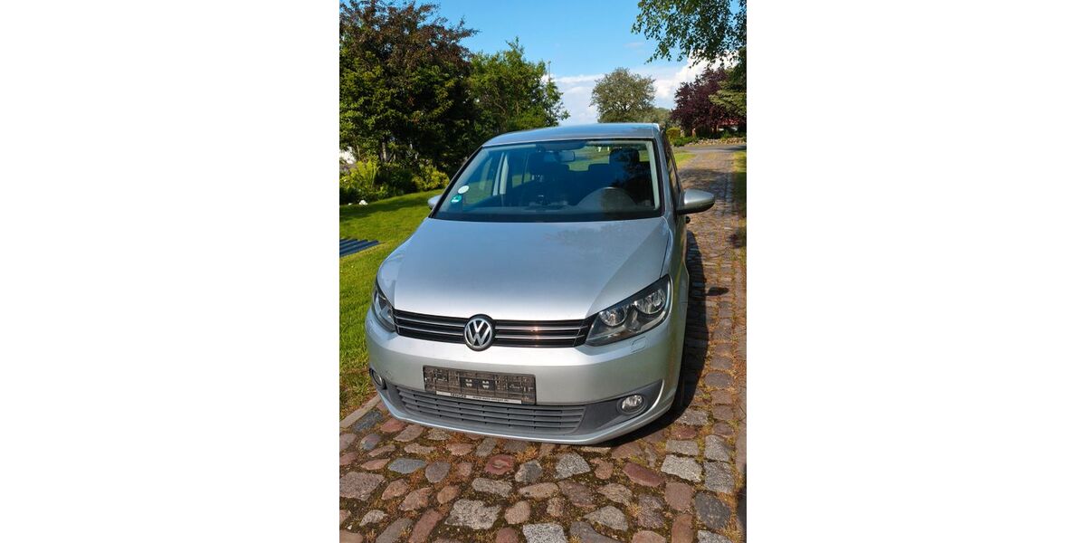 VW Touran 298.000 km 4.100 &euro; Blomesche Wildnis 25348