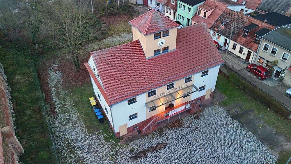 Büro in Kyritz , Prignitz 599.000 € 332 m² zimmer