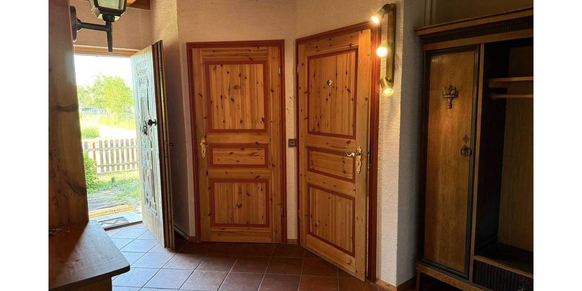 Einfamilienhaus Meitingen Ostendorf - 9 Zimmer, 114 m&sup2;, 469.000&euro; | Angebot:26796419