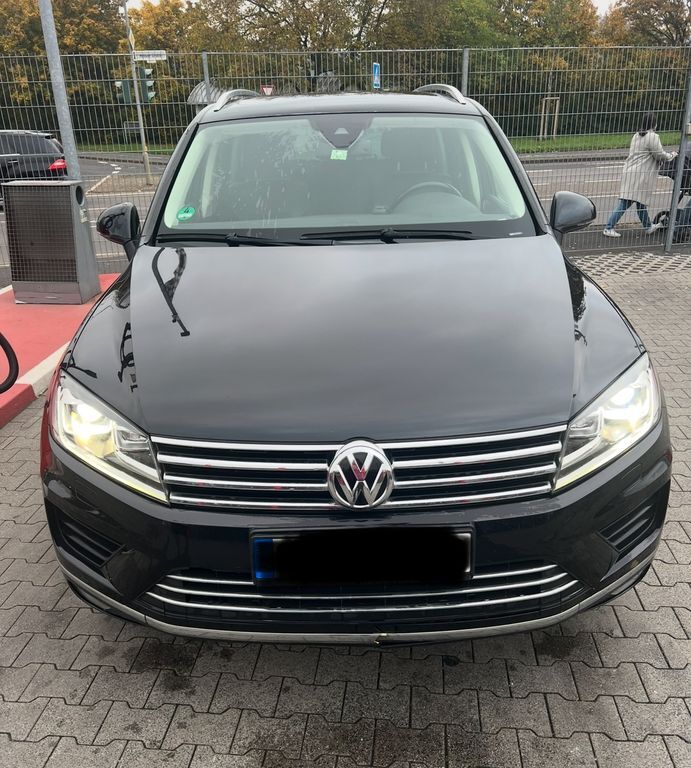 VW Touareg 241.000 km 15.900 € Duderstadt 37115