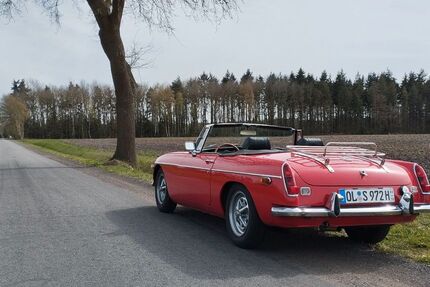 MG B 999.999 km 14.800 &euro; Hude 27798