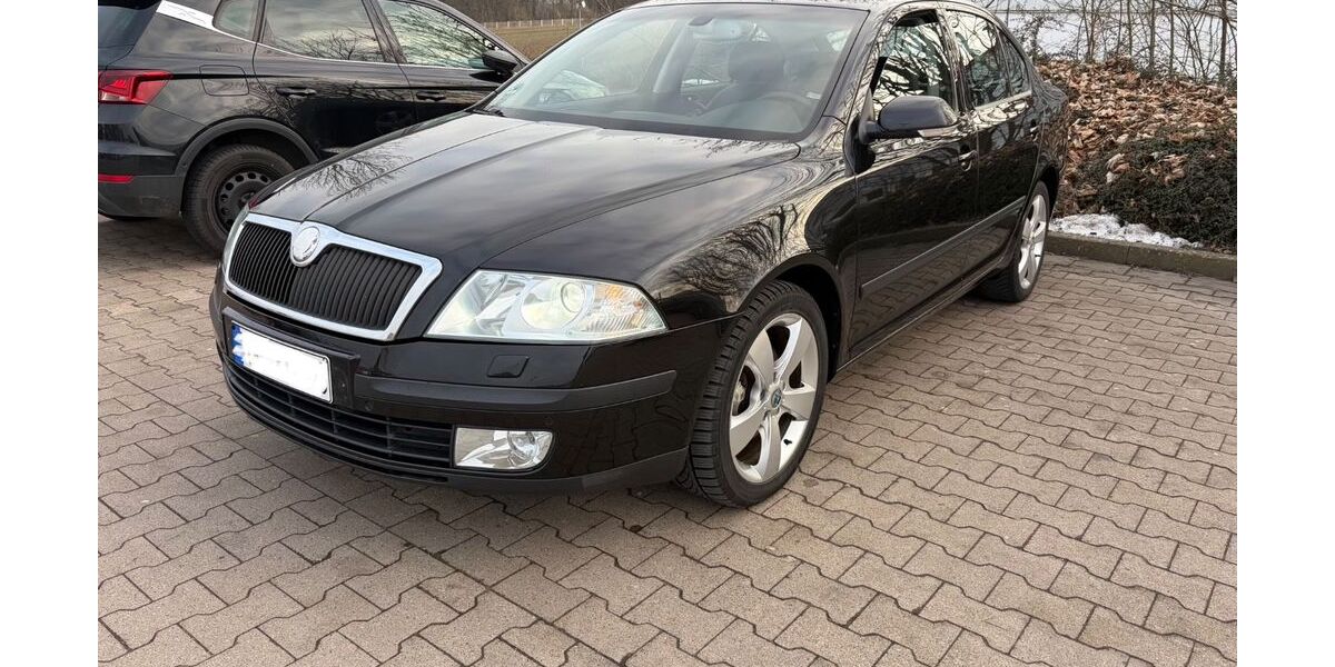 Skoda Octavia 302.000 km 3.299 &euro; Steinheim 32839
