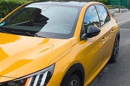 Peugeot 208 46.000 km 12.800 &euro; Düsseldorf 40627