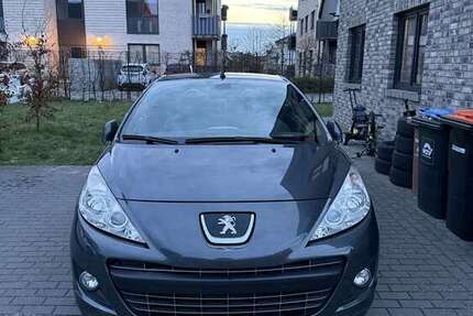Peugeot 207 135.000 km 4.700 &euro; Bad Bramstedt 24576