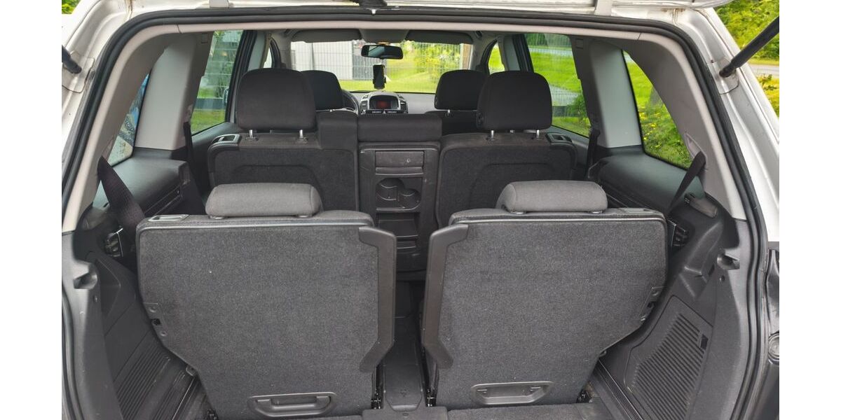 Opel Zafira 274.000 km 5.500 &euro; Helmstedt 38350