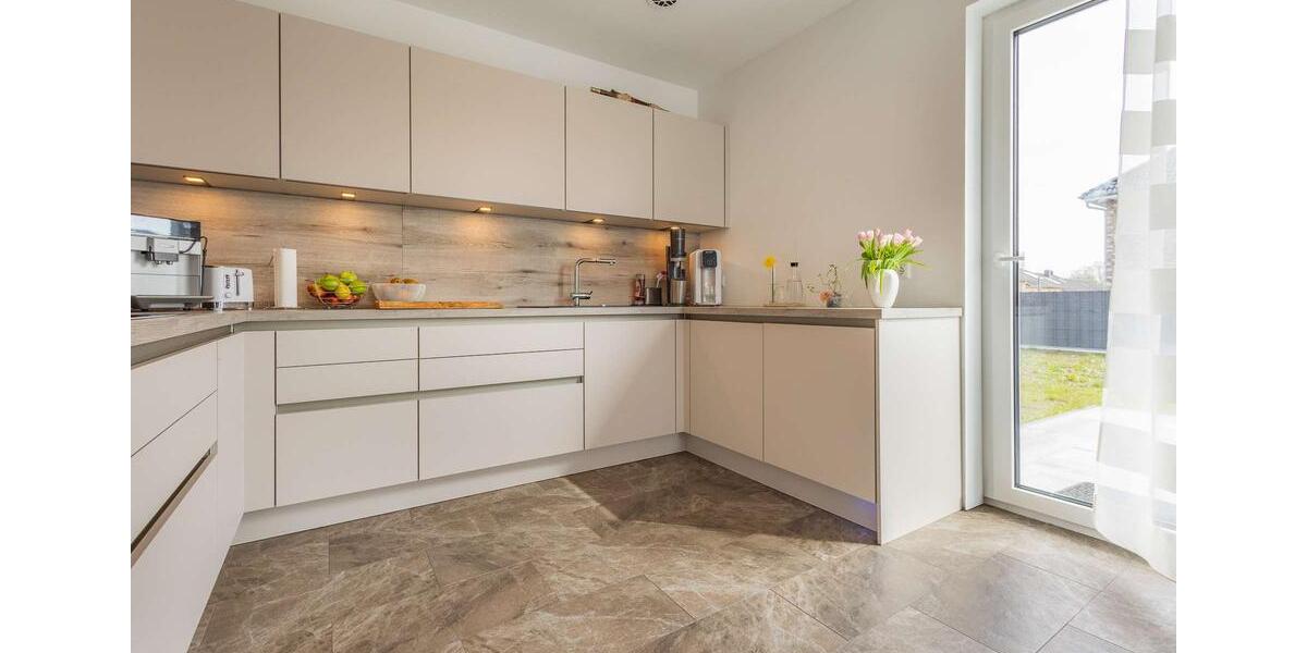 Einfamilienhaus Schleswig - 5 Zimmer, 158 m&sup2;, 1.950&euro; | Angebot:26351809