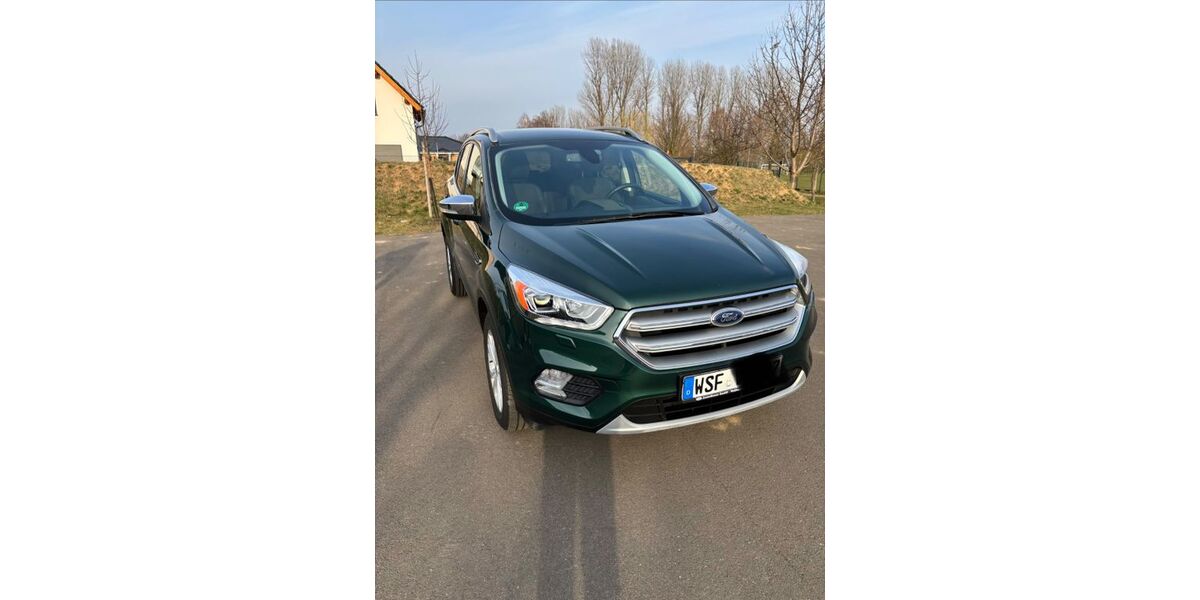 Ford Kuga 74.557 km 14.500 &euro; Weißenfels 06667