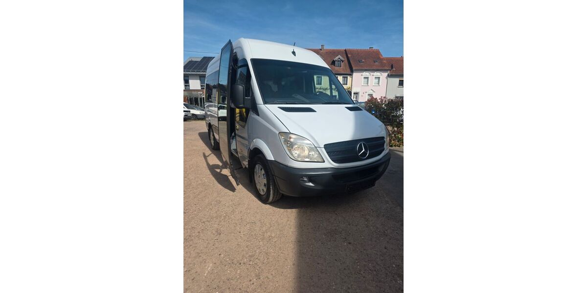 Mercedes-Benz Sprinter 300.381 km 7.999 &euro; Saarlouis 66740