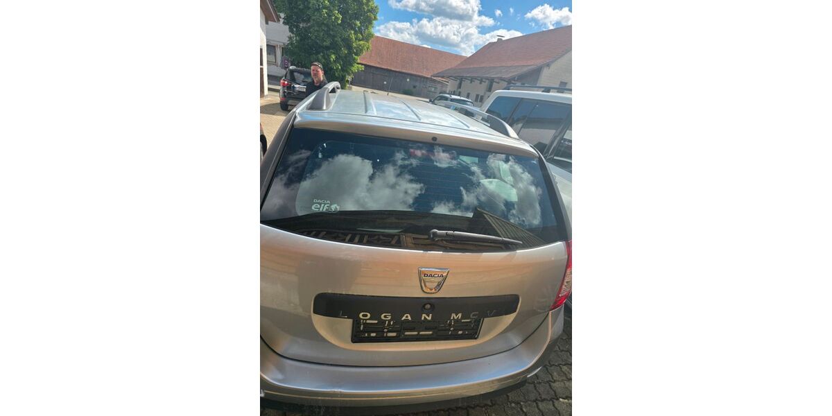 Dacia Logan 48.000 km 7.999 &euro; Bruckberg 84079