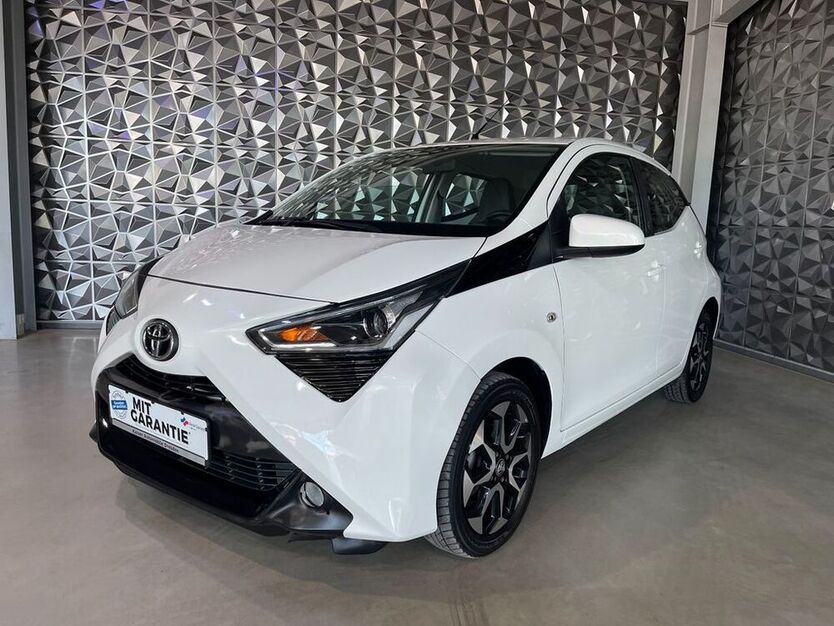 Aygo (X)