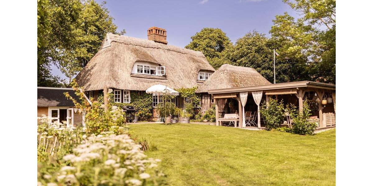 Einfamilienhaus Neustadt in Holstein - 5 Zimmer, 140 m&sup2;, 725.000&euro; | Angebot:26062806