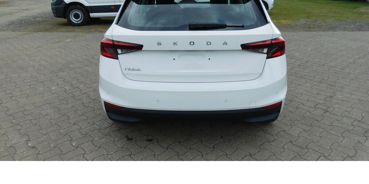 Skoda Fabia 1.0 Active MPI BMT 4Trg Navi Klima 27.700 km 14.990 &euro; Vordorf 38533