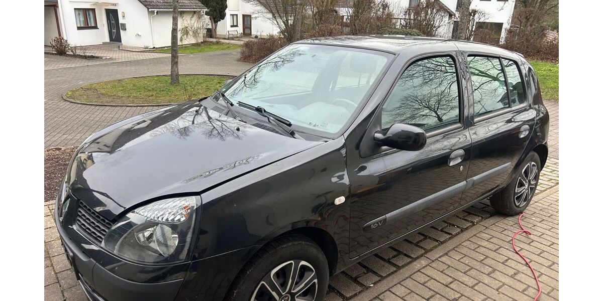 Renault Clio 157.000 km 1.400 &euro; Kirn 55606