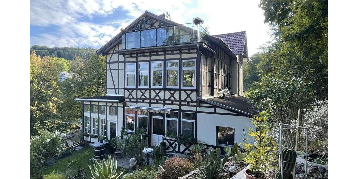Einfamilienhaus Eisenach - 12 Zimmer, 365 m&sup2;, 630.000&euro; | Angebot:25301084