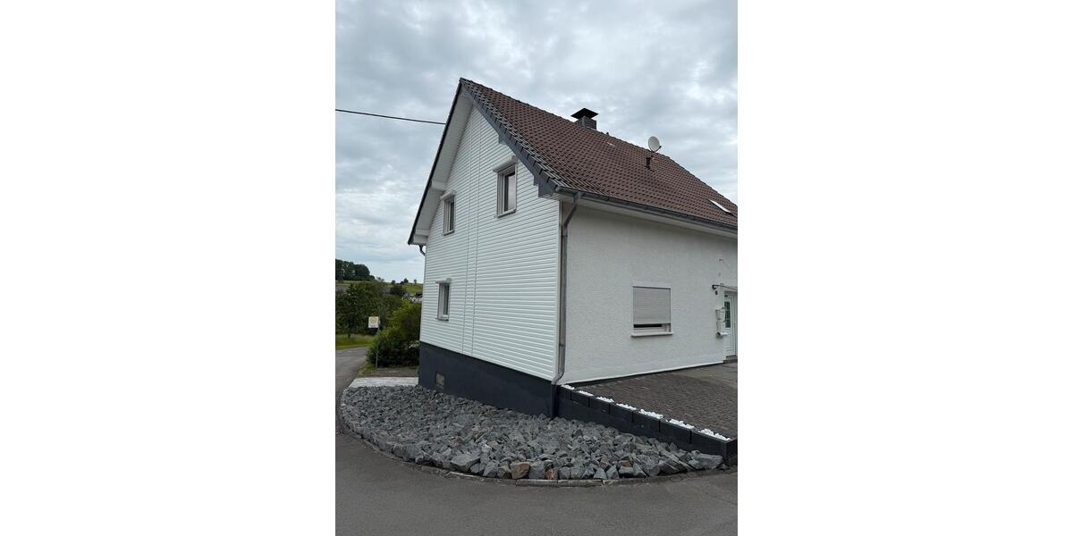 Mehrfamilienhaus, Wohnhaus Reichshof - 5 Zimmer, 135 m&sup2;, 275.000&euro; | Angebot:26906435