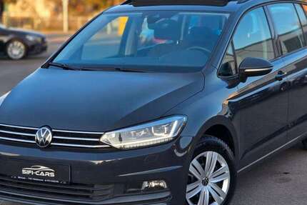 VW Touran 128.000 km 23.990 &euro; Hildrizhausen 71157