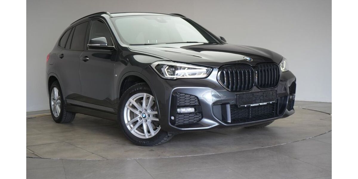 BMW X1 74.000 km 27.990 &euro; Braunschweig 38110
