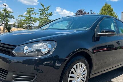 VW Golf 104.002 km 6.190 &euro; Elsenfeld 63820