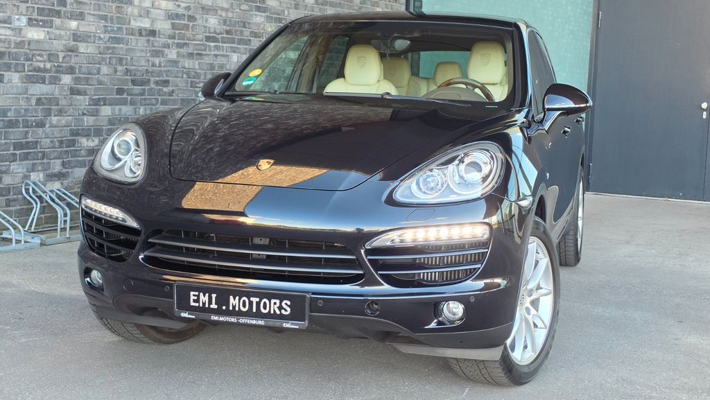 Porsche Cayenne 116.200 km 26.500 &euro; Offenburg- Zunsweier 77656