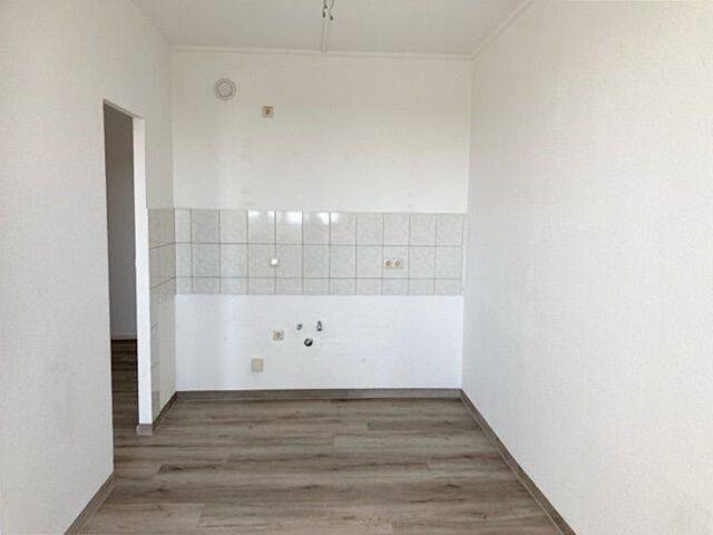 Etagenwohnung Hermsdorf - 2 Zimmer, 51 m&sup2;, 310&euro; | Angebot:25970191