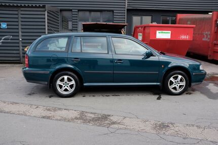 Skoda Octavia 139.000 km 900 &euro; München 81371