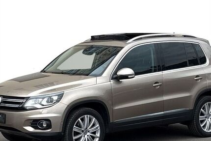 VW Tiguan 226.718 km 9.400 &euro; Solingen/NRW 42655