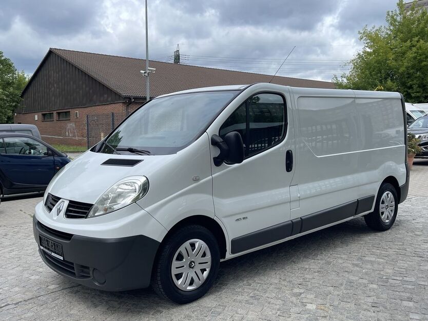 Renault Trafic 198.000 km 7.973 € Berlin 12681
