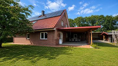 FAMILIENHAUS MIT WOHLFÜHLFAKTOR - Haus Vrees | Angebot:27330596