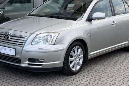 Toyota Avensis 195.974 km 4.980 &euro; Berlin 13127