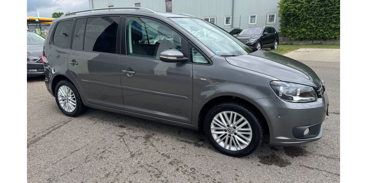 VW Touran 145.000 km 10.900 &euro; Jettingen-scheppach 89343