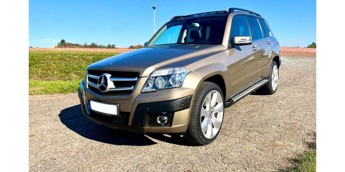 Mercedes-Benz GLK 350 146.000 km 14.995 € Neukirchen 09221